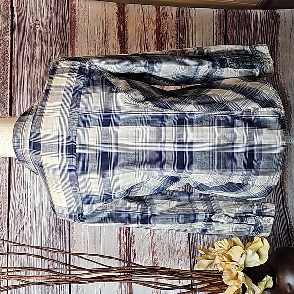 NEW STYLE & CO BLUE PLAID LONG ROLL TAB SLEEVE BUTTON-UP SHIRT - Picture 8 of 16